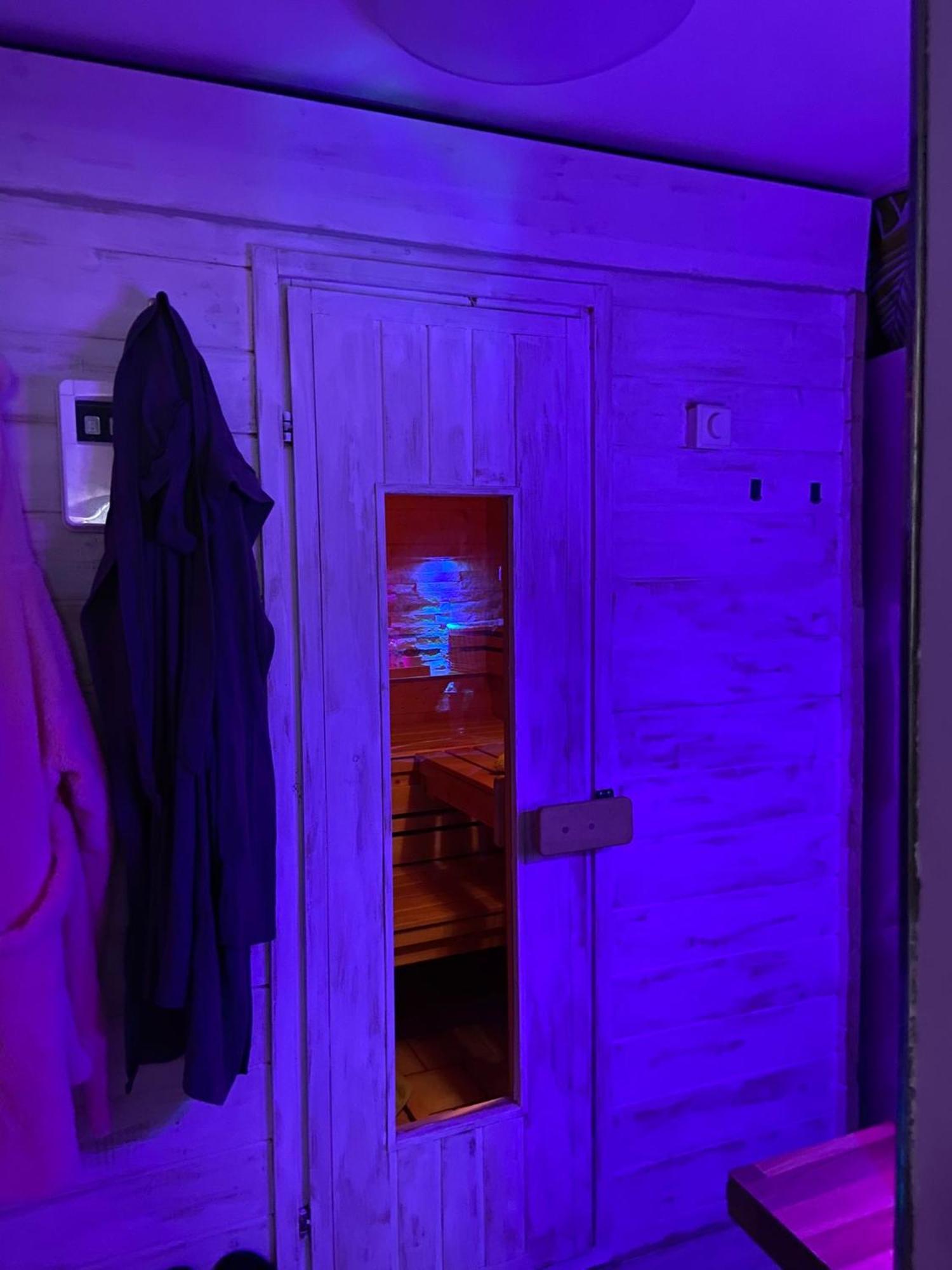 Ferienwohnung Thailand Lounge Whirlpool Sauna Spa Geesthacht Exterior foto